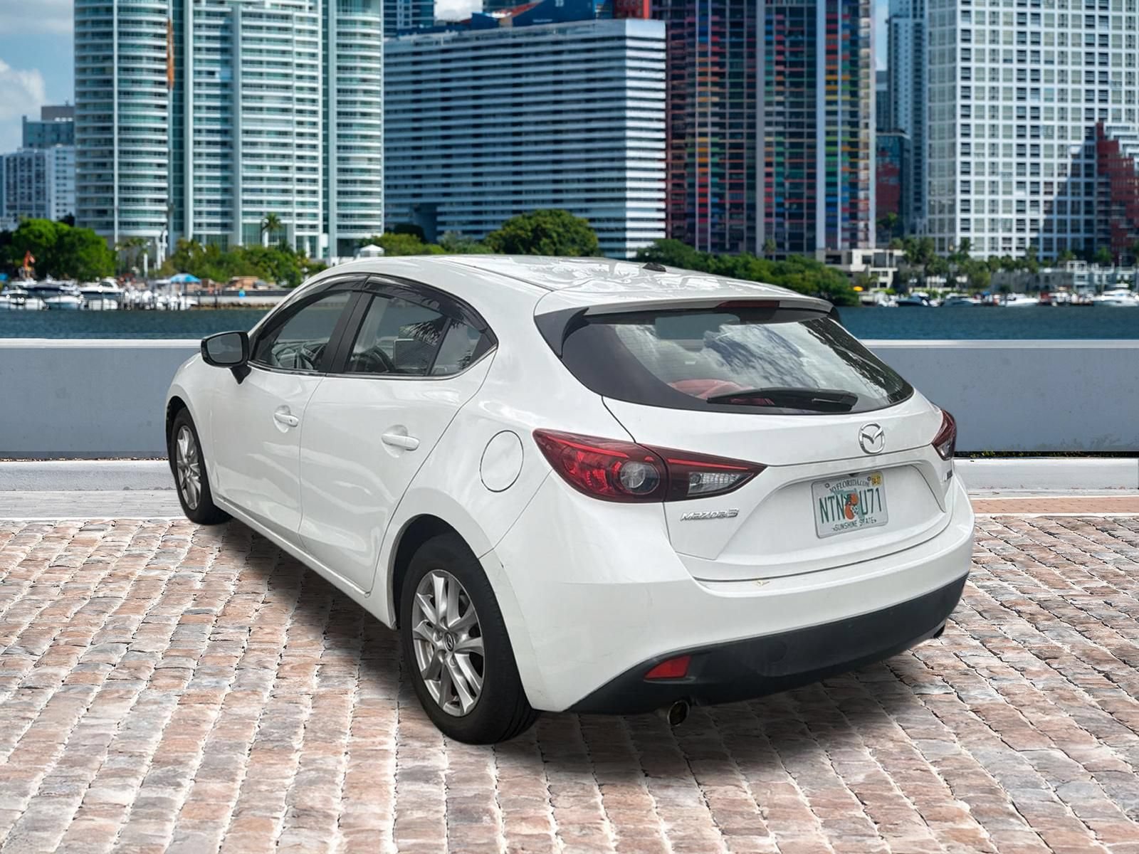 Used 2016 MAZDA MAZDA3 i Sport w/ Preferred Equipment Package FWD image 6