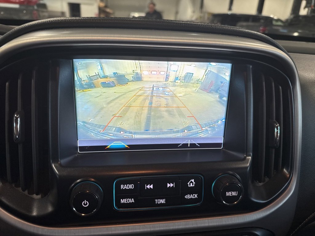 Used 2018 GMC Canyon SLT w/ Trailering Package image 8