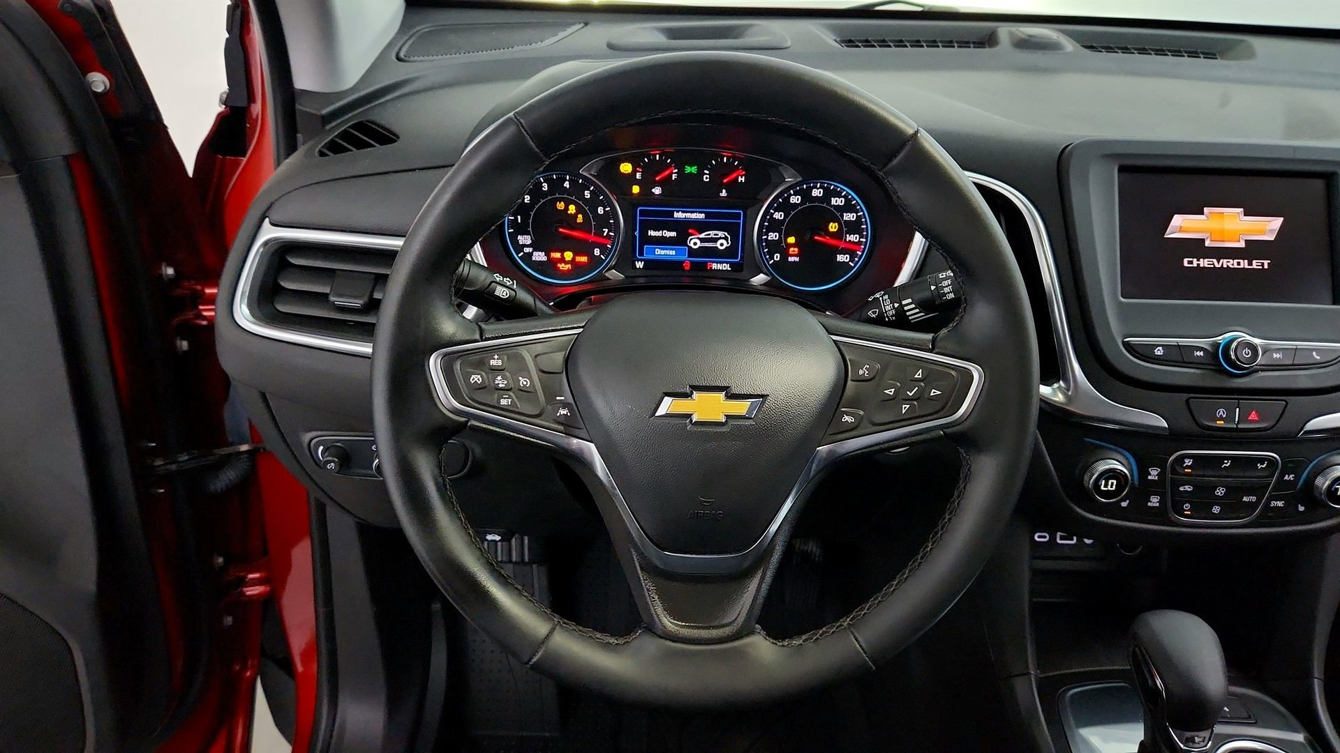 Certified 2024 Chevrolet Equinox LT w/ LPO, Floor Liner Package FWD image 12
