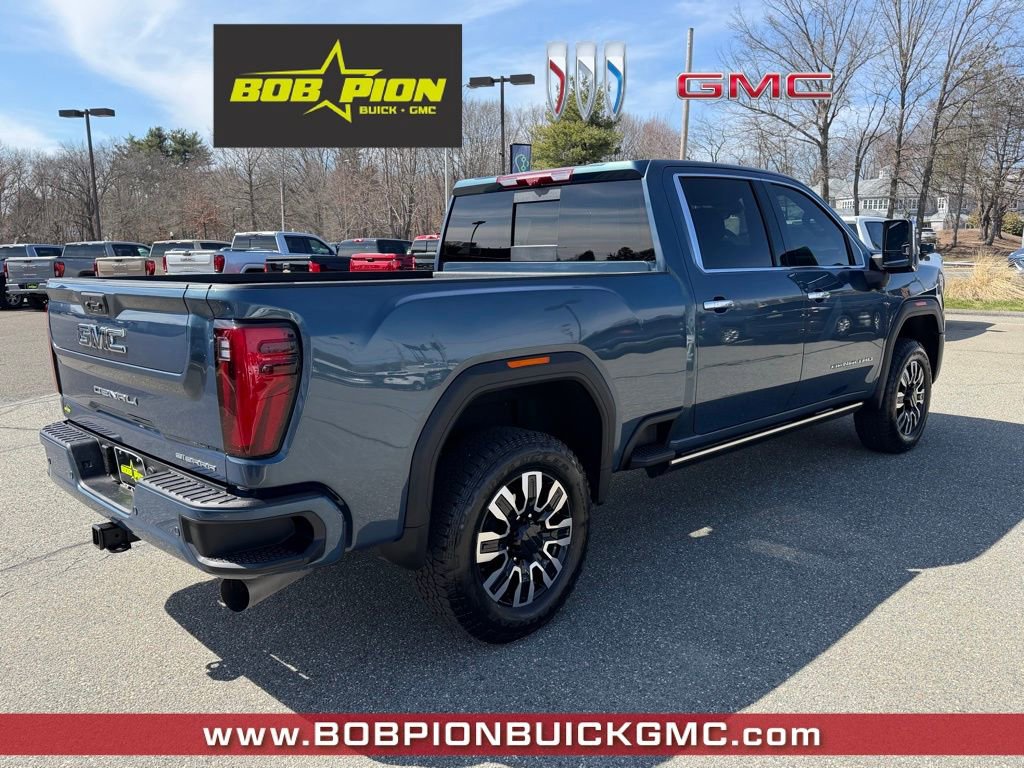 Used 2025 GMC Sierra 2500 Denali Ultimate image 5