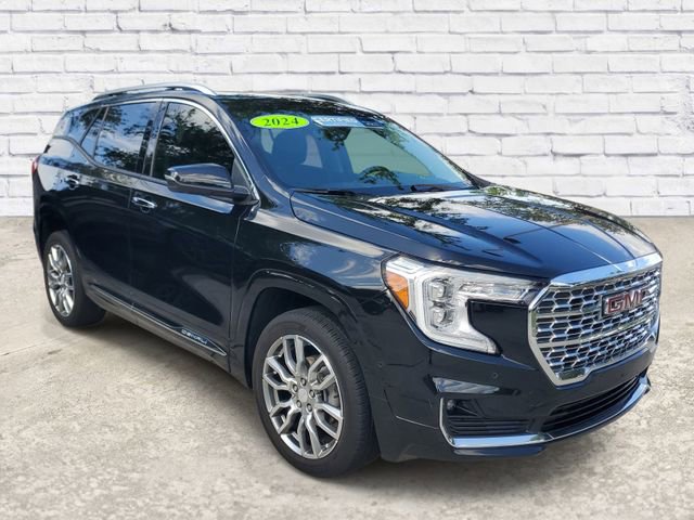 Certified 2024 GMC Terrain Denali w/ Denali Premium Package image 5