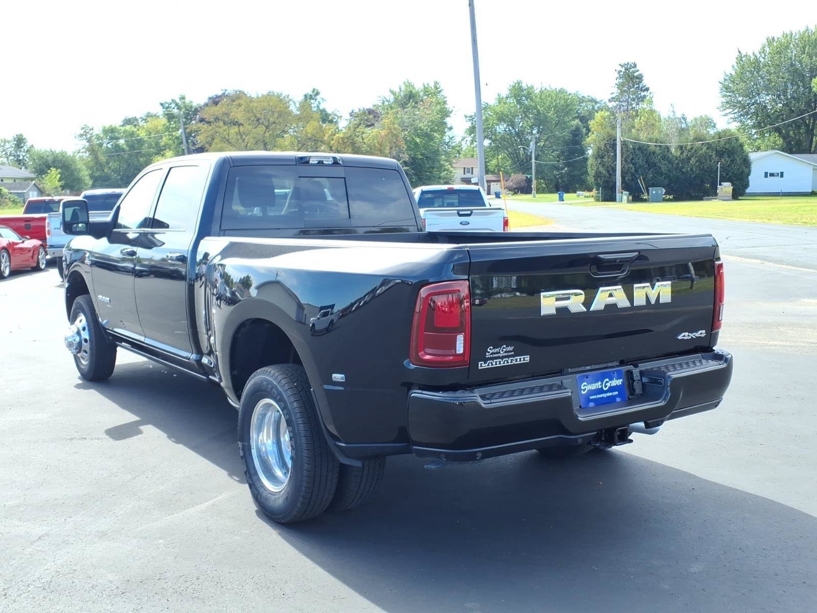 New 2027 RAM 3500 Laramie AWD/4WD image 3