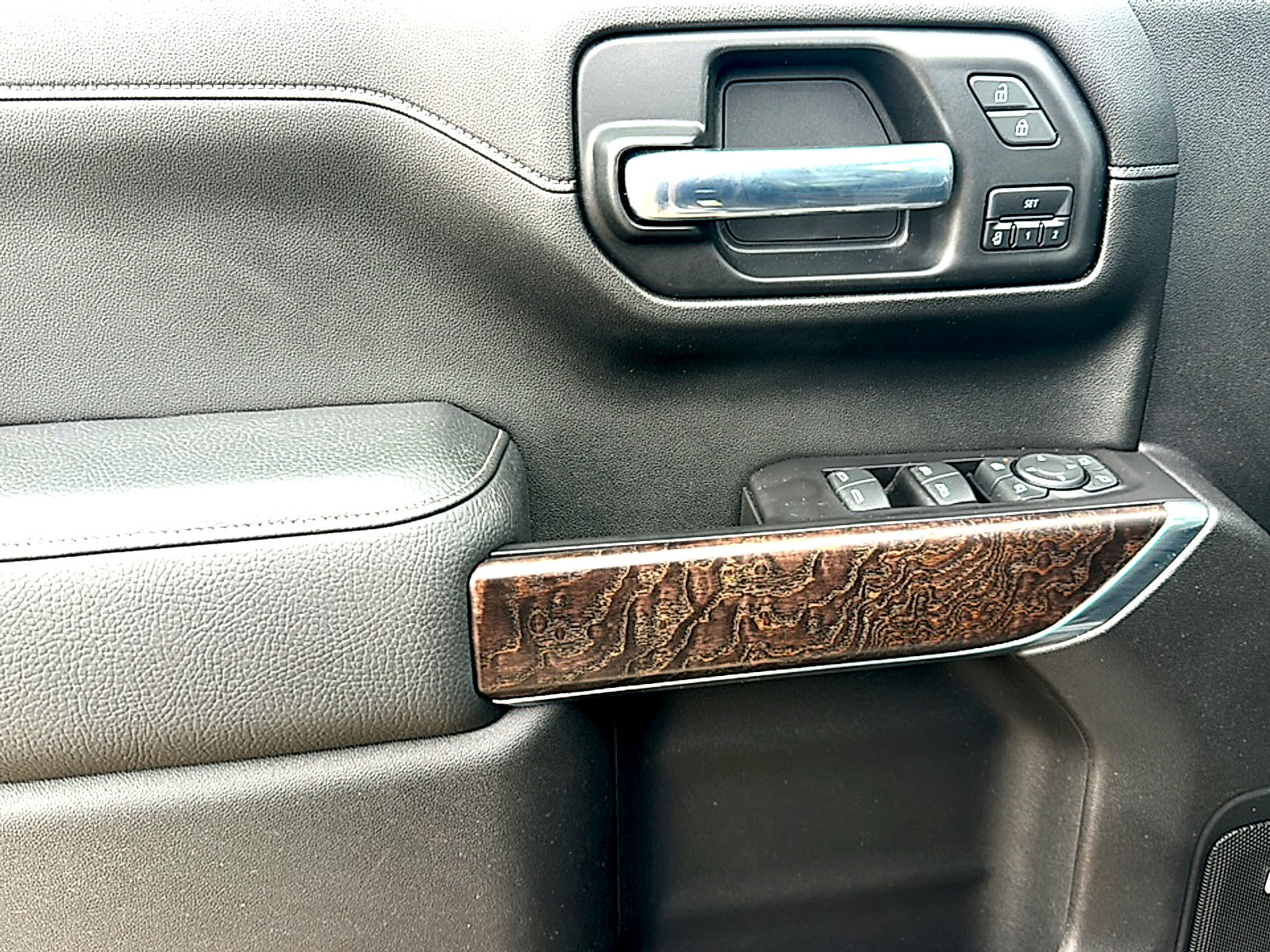 Used 2020 GMC Sierra 1500 Denali image 16