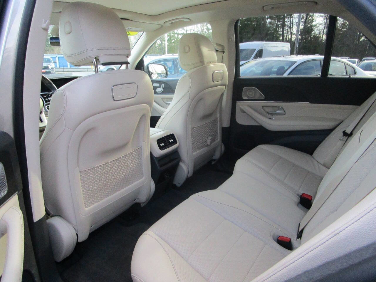 Used 2020 Mercedes-Benz GLE 350 4MATIC image 12