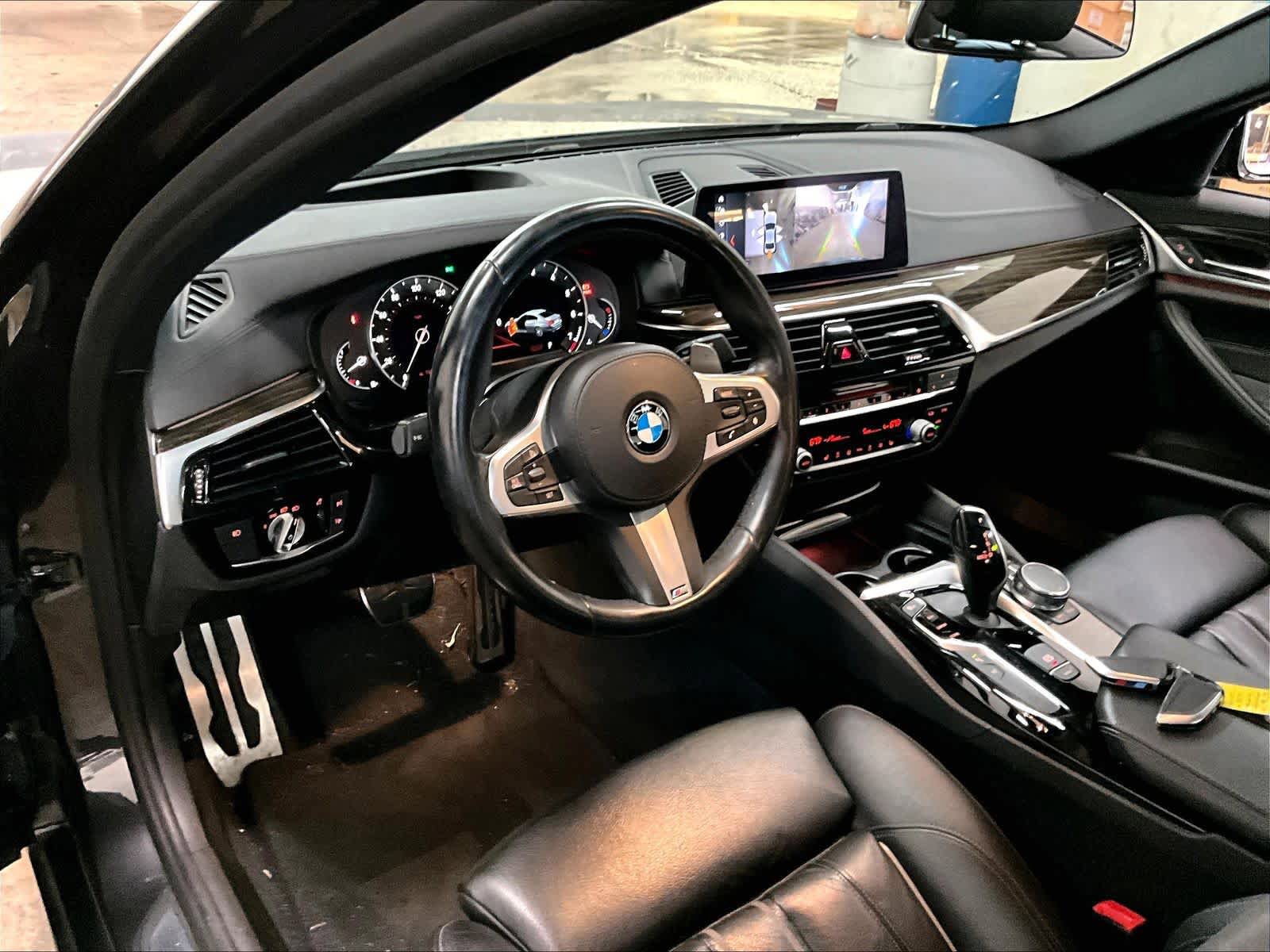 Used 2018 BMW 540i RWD image 15