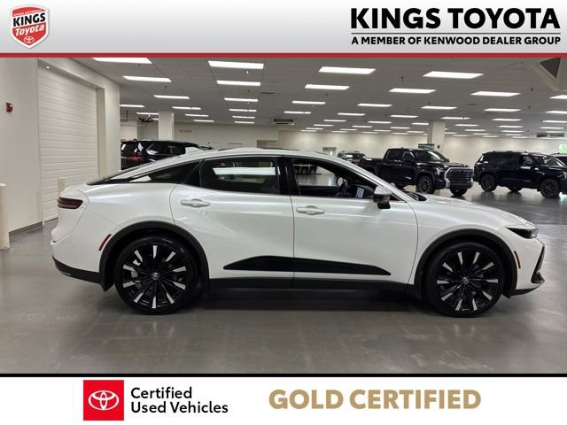 Used 2024 Toyota Crown Platinum image 9