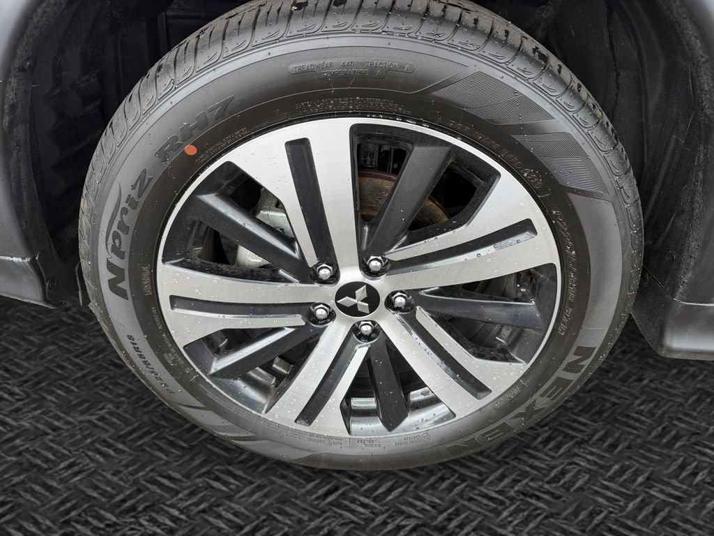 Used 2026 Mitsubishi Outlander Sport SE AWD/4WD image 11