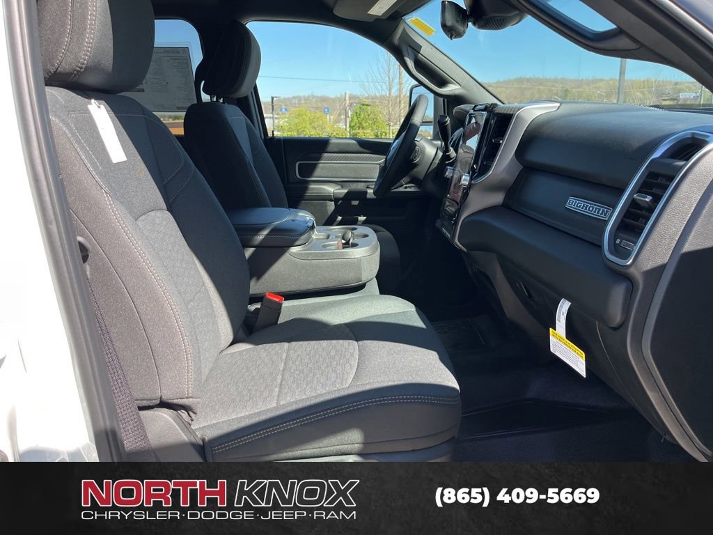 New 2026 RAM 5500 4x4 Crew Cab image 24