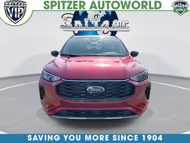 Used 2023 Ford Escape ST-Line w/ Tech Pack #1 AWD/4WD image 3