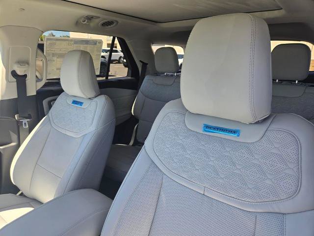 New 2026 Ford Explorer Platinum w/ LUX Leather Package AWD/4WD image 35