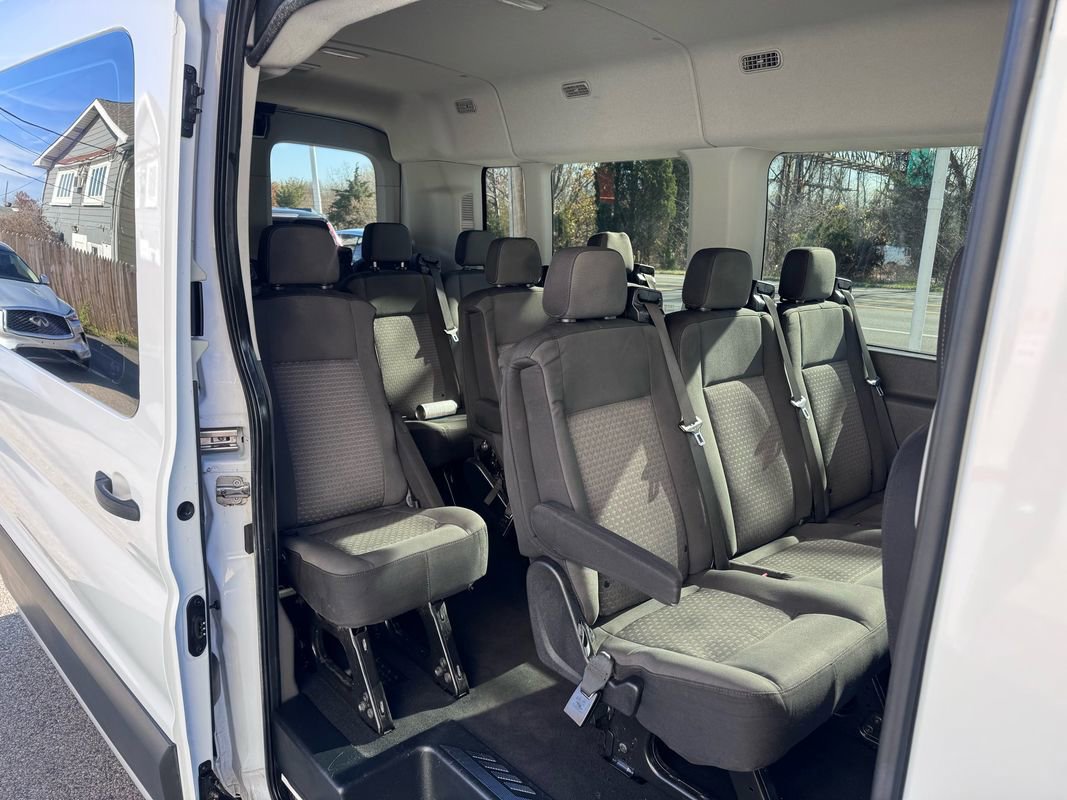 Used 2020 Ford Transit 350 XLT image 29
