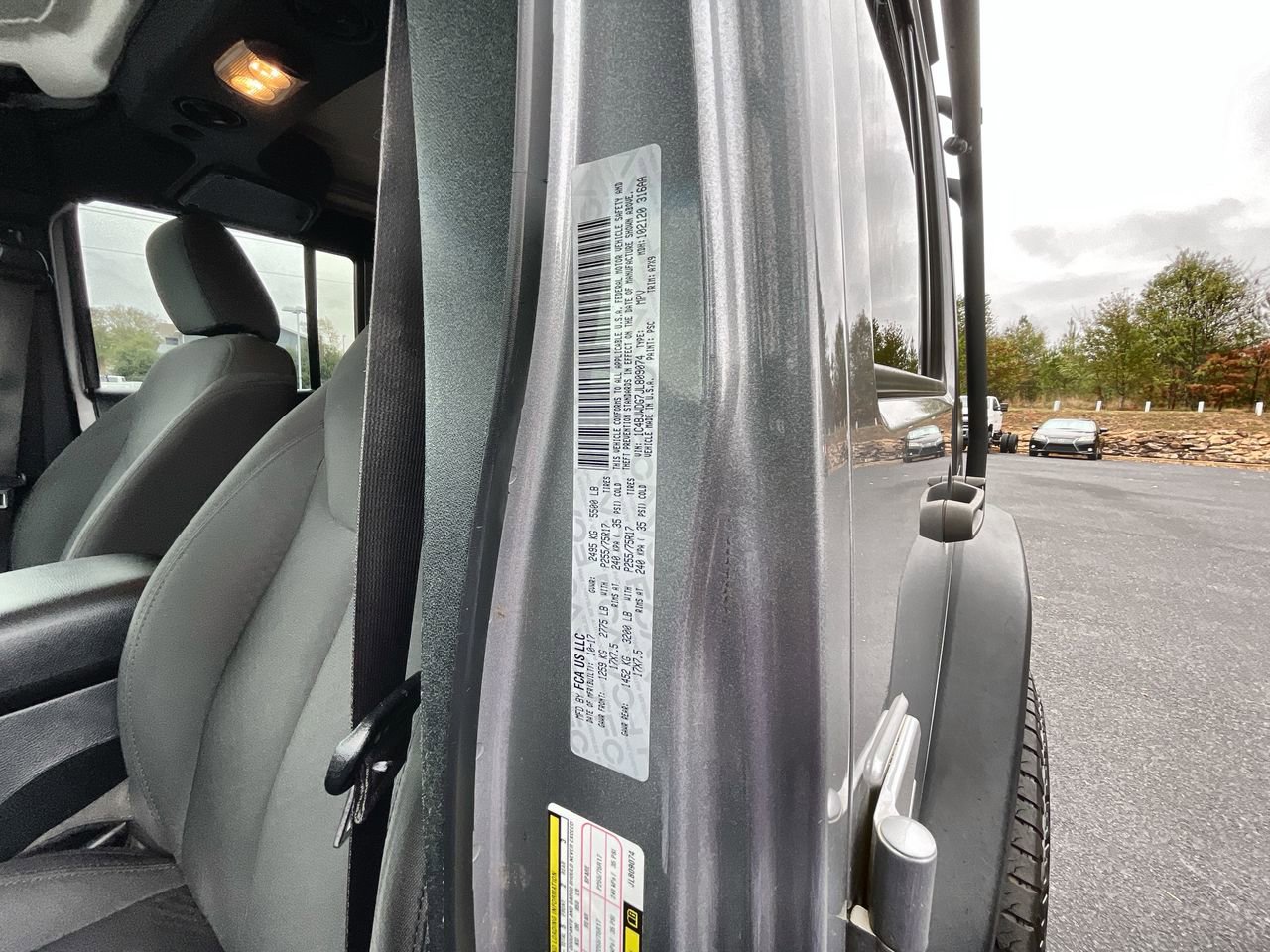 Used 2018 Jeep Wrangler Unlimited Sport S image 29
