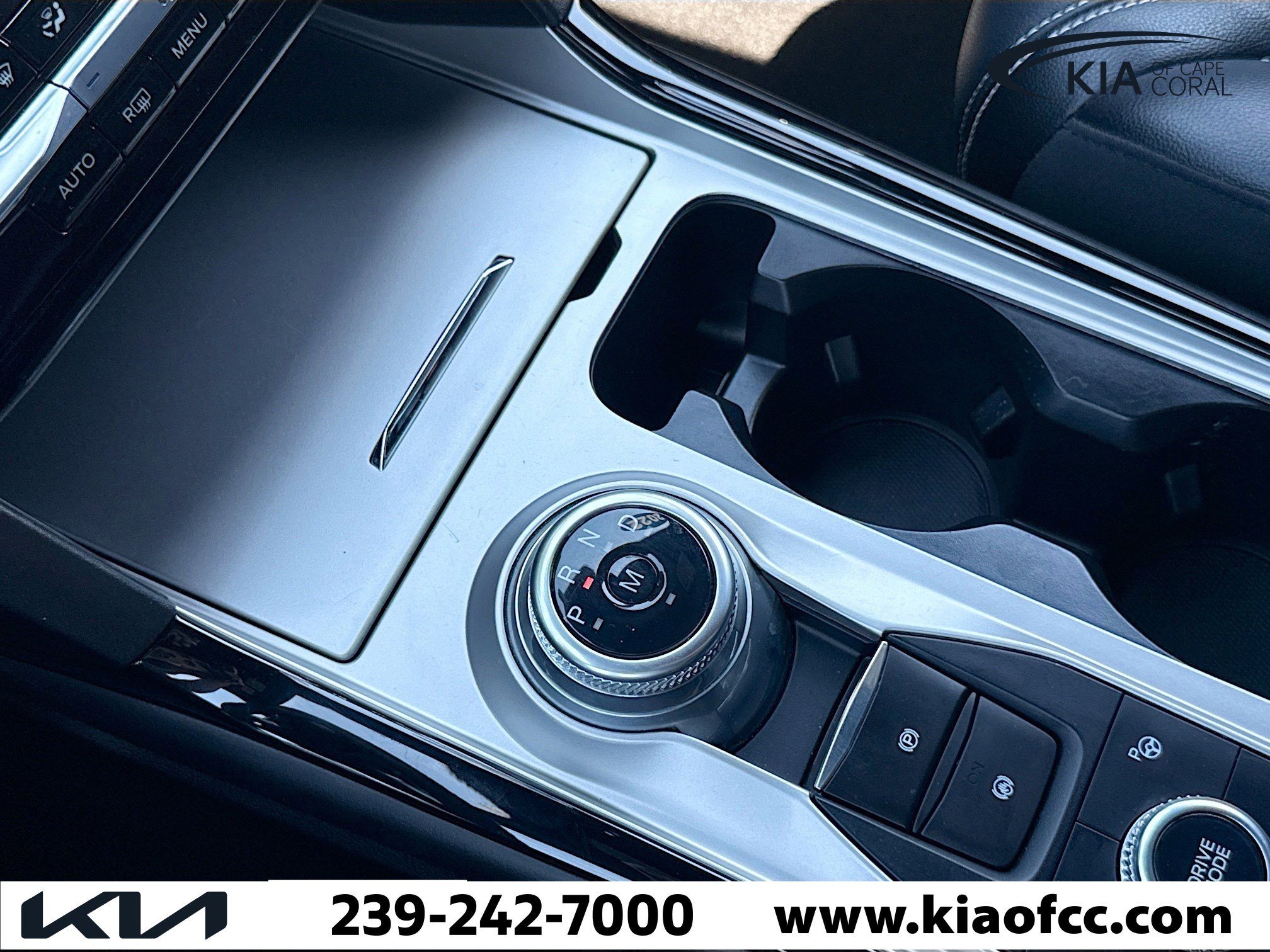 Used 2022 Ford Explorer ST w/ Equipment Group 401A image 27