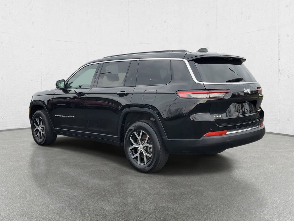 Used 2024 Jeep Grand Cherokee L Limited w/ Luxury Tech Group II image 5
