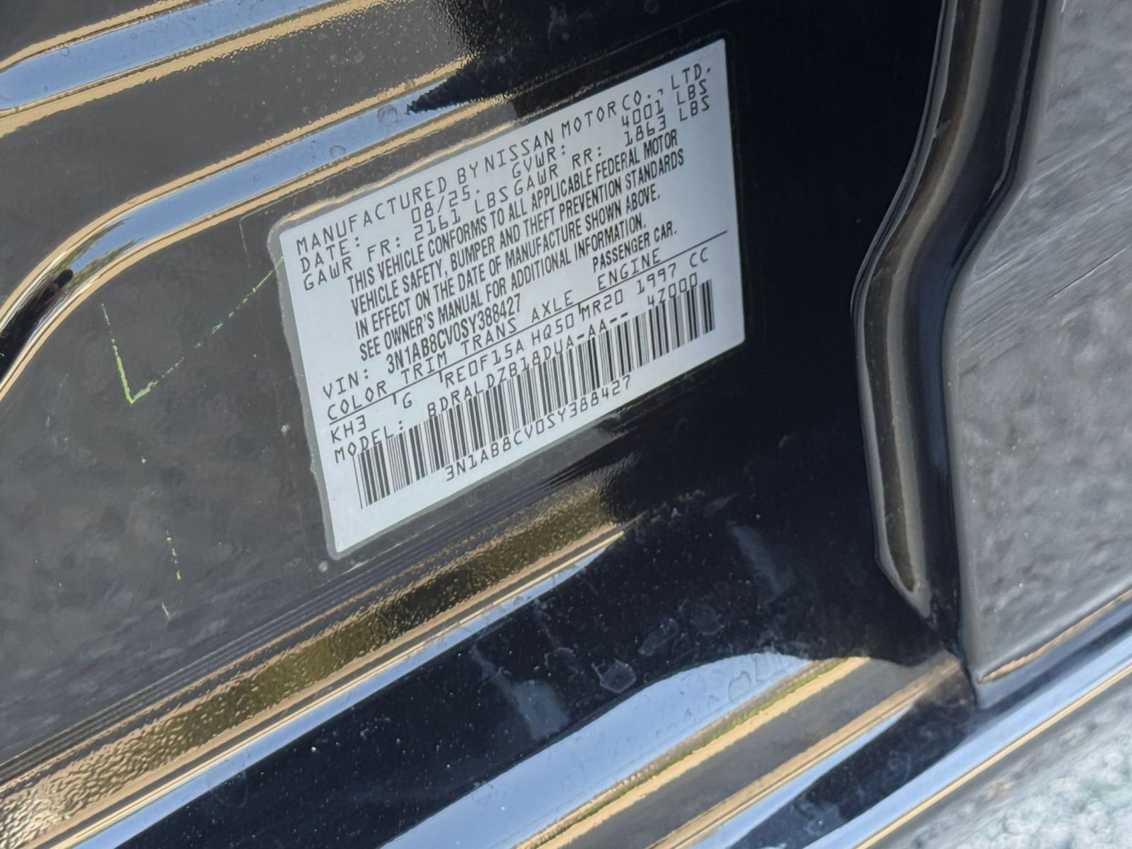 Used 2025 Nissan Sentra SV FWD image 28