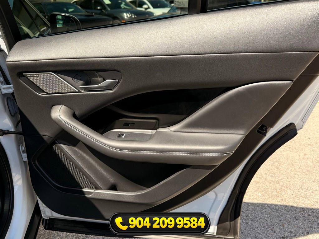 Used 2020 Jaguar I-PACE SE image 31