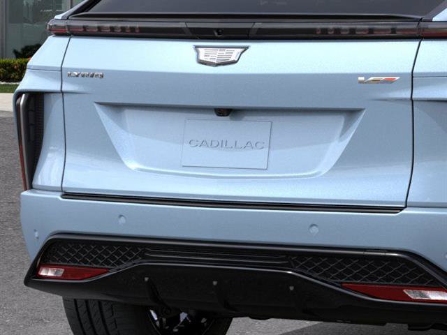 New 2026 Cadillac Lyriq V AWD/4WD image 14
