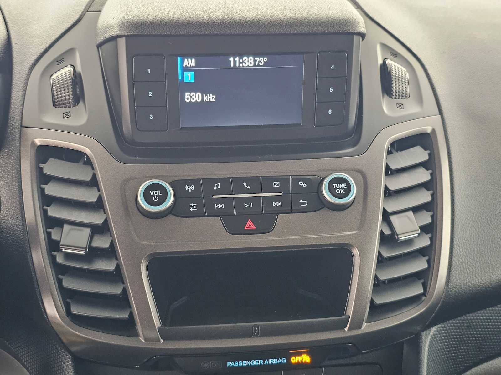 Used 2023 Ford Transit Connect XL image 23