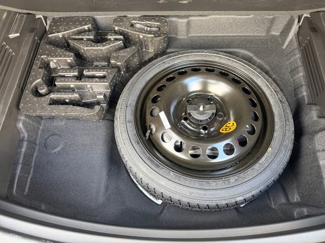 Used 2023 Chevrolet TrailBlazer RS image 33