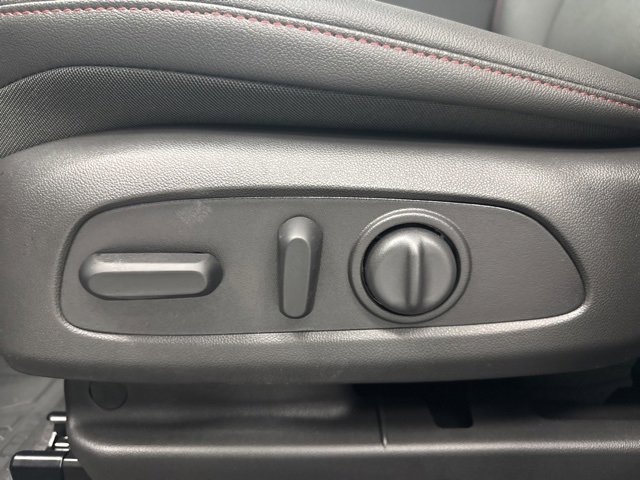 New 2026 Chevrolet Trax RS image 10