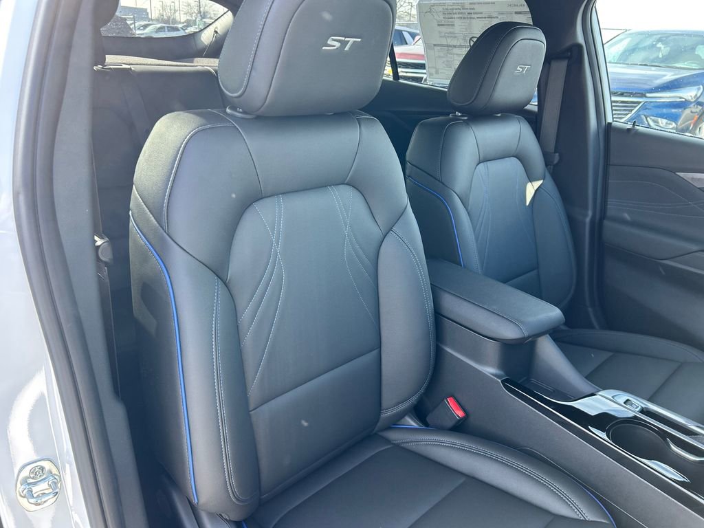 New 2026 Buick Envista Sport Touring FWD image 33
