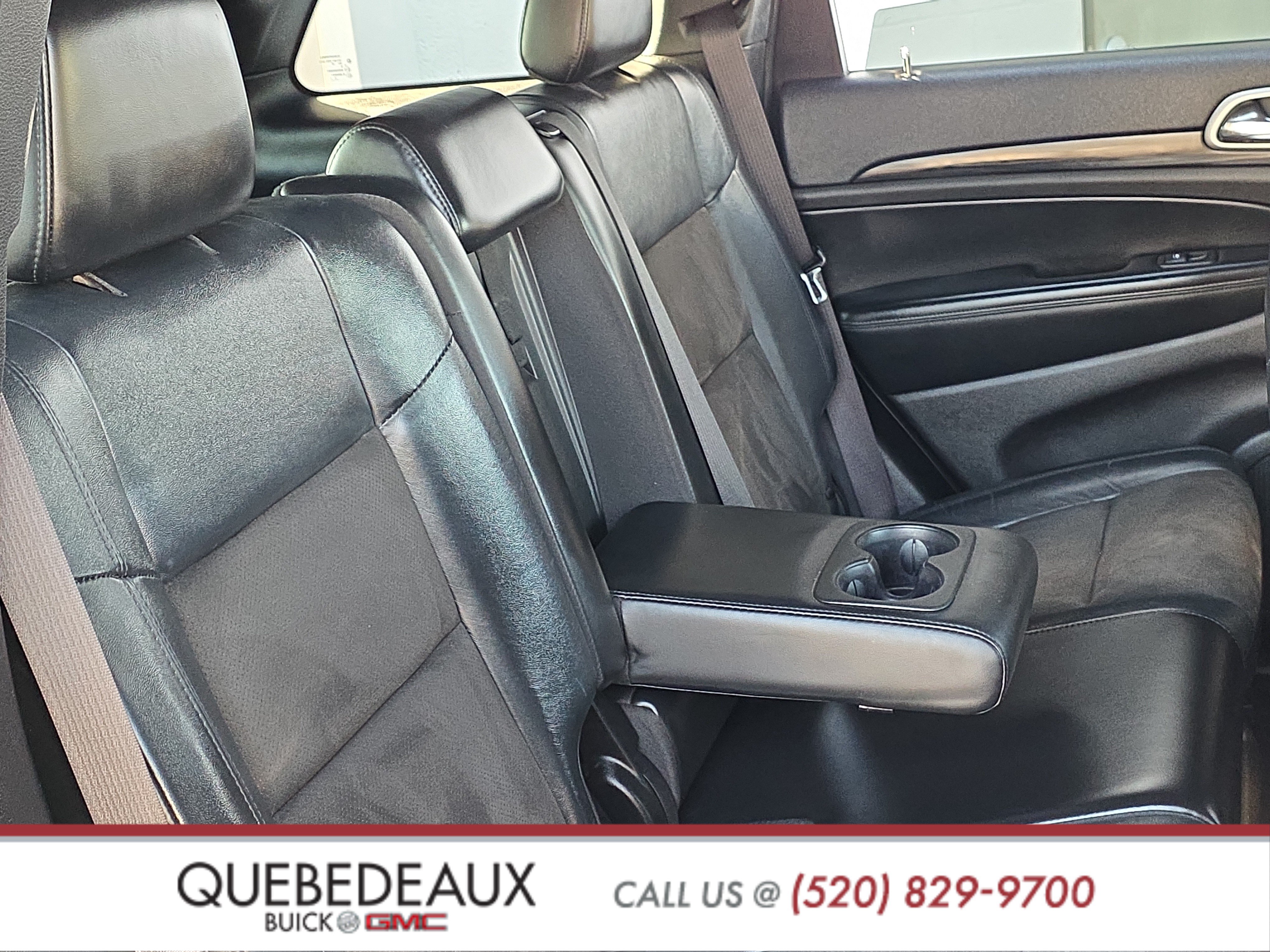 Used 2020 Jeep Grand Cherokee Laredo w/ Laredo X Package RWD image 24