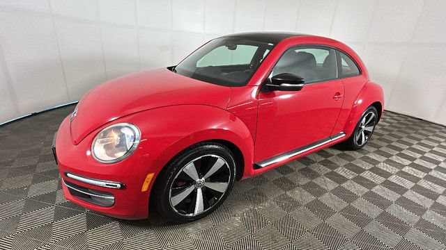 Used 2013 Volkswagen Beetle Turbo FWD image 6