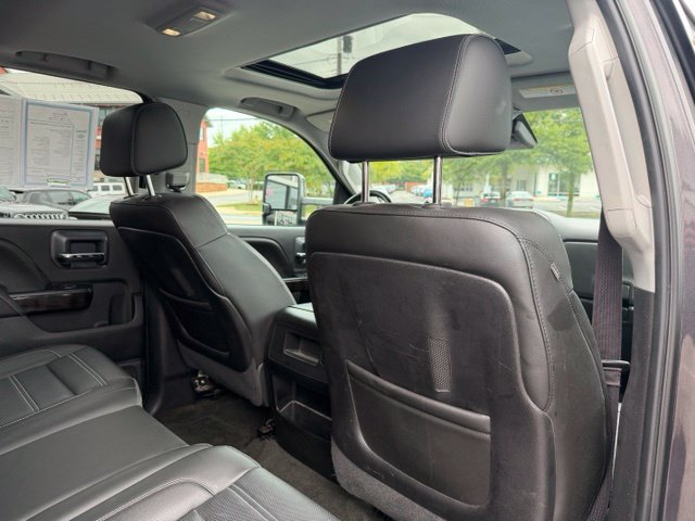 Used 2015 GMC Sierra 3500 Denali w/ Duramax Plus Package AWD/4WD image 19