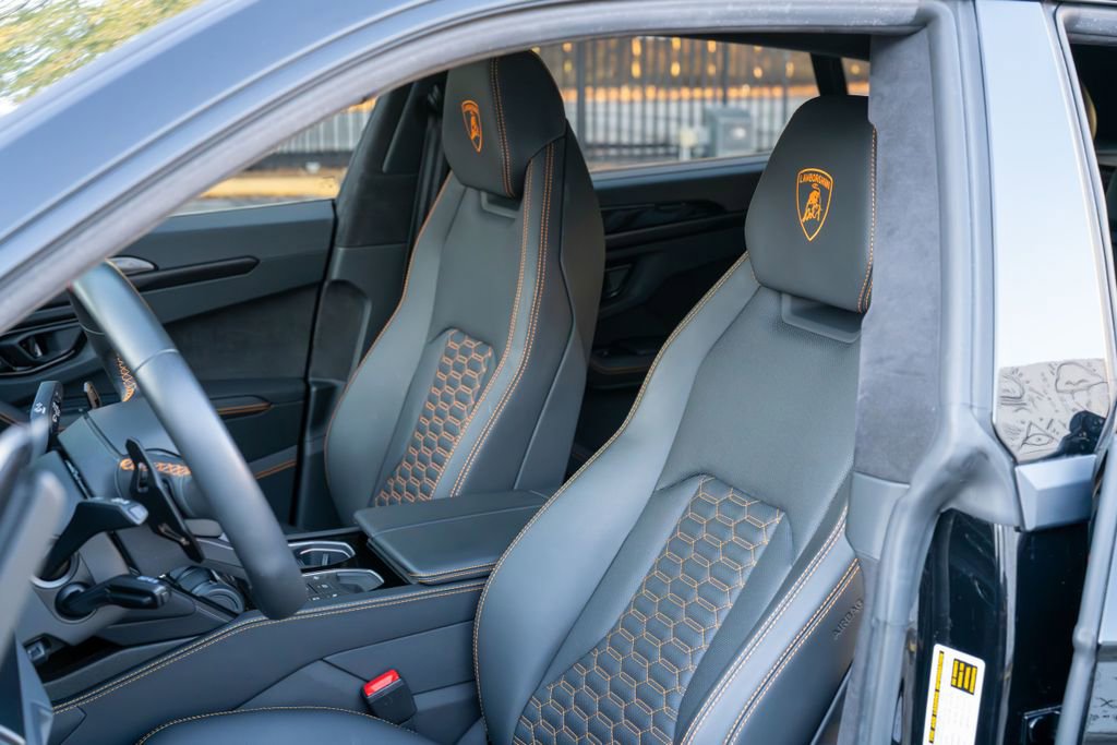 Used 2024 Lamborghini Urus S image 24