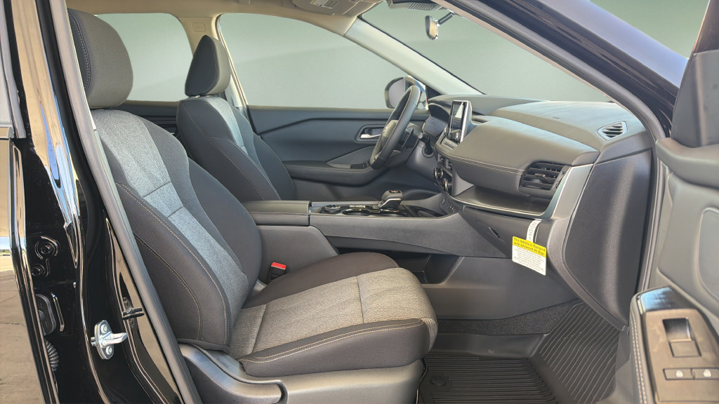 New 2026 Nissan Rogue SV AWD/4WD image 11