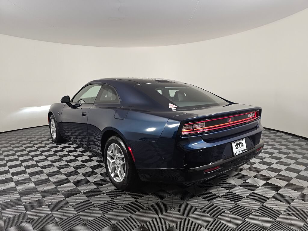 New 2025 Dodge Charger Daytona R/T w/ Quick Order Package 25M R/T AWD/4WD image 6