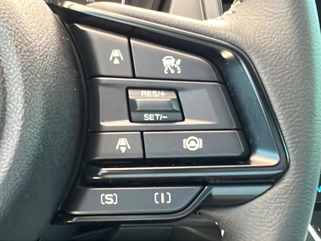Used 2025 Subaru Forester Premium AWD/4WD image 21