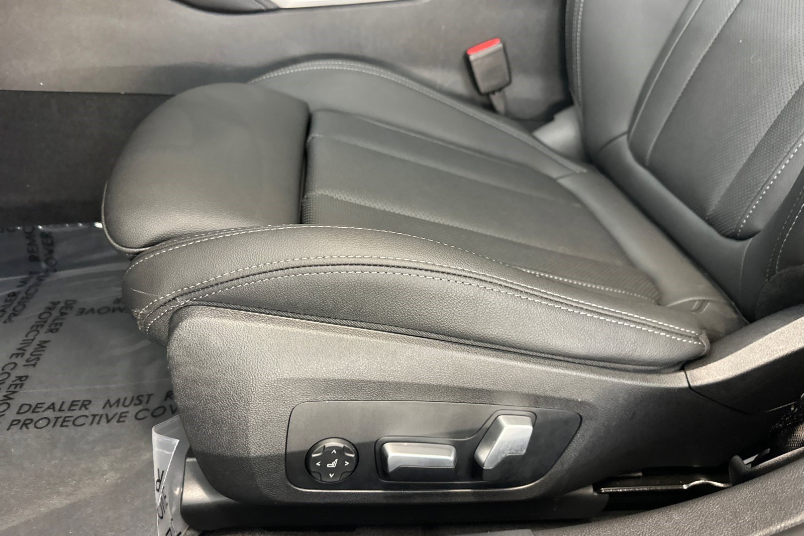 Certified 2023 BMW i4 eDrive40 w/ M Sport Package image 14