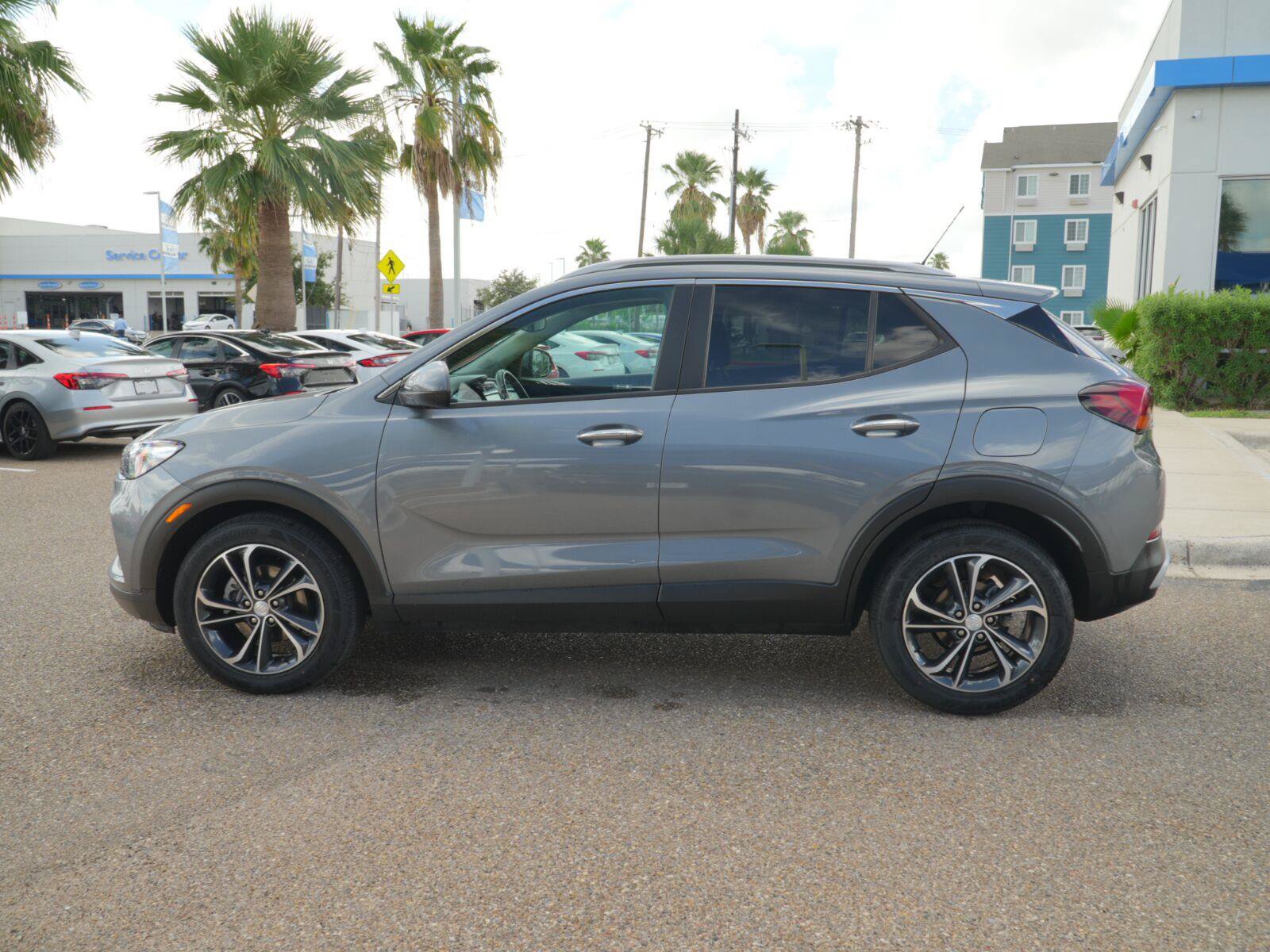 Used 2021 Buick Encore GX Select FWD image 14
