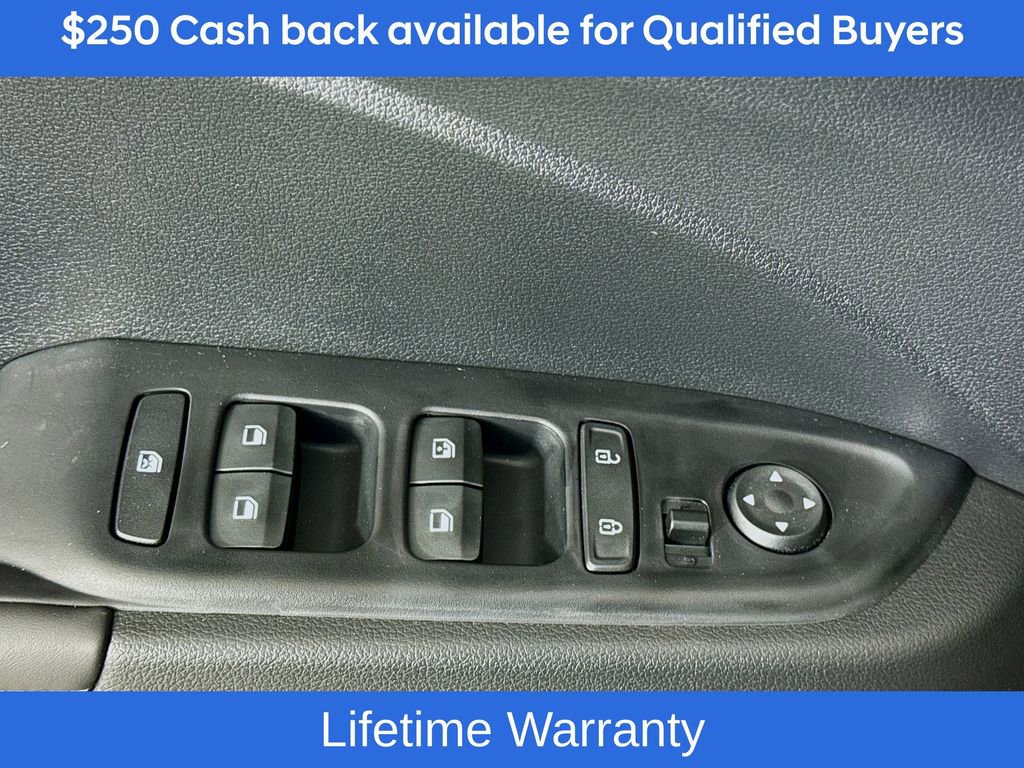 New 2025 Hyundai Venue Limited image 18