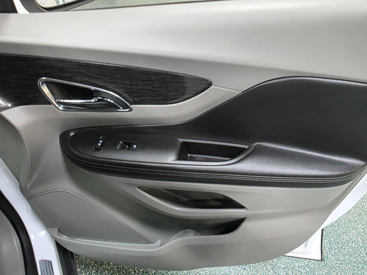 Used 2016 Buick Encore FWD image 26