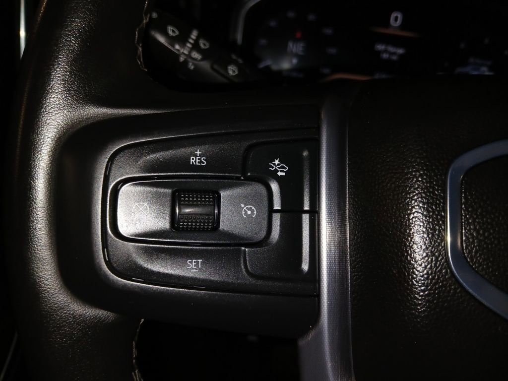 Used 2025 GMC Sierra 3500 SLE image 15