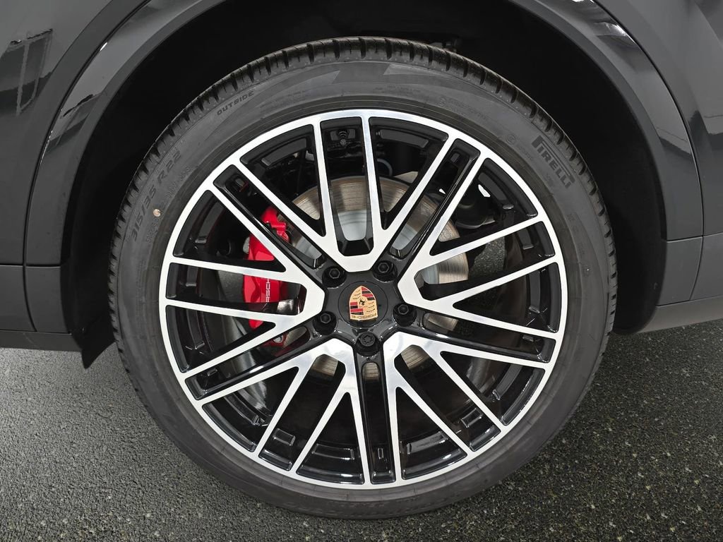 New 2026 Porsche Cayenne S AWD/4WD image 28