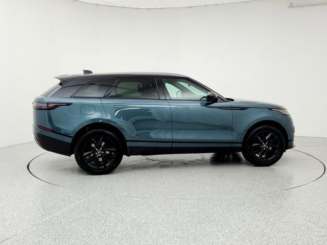 New 2026 Land Rover Range Rover Velar Dynamic SE image 4