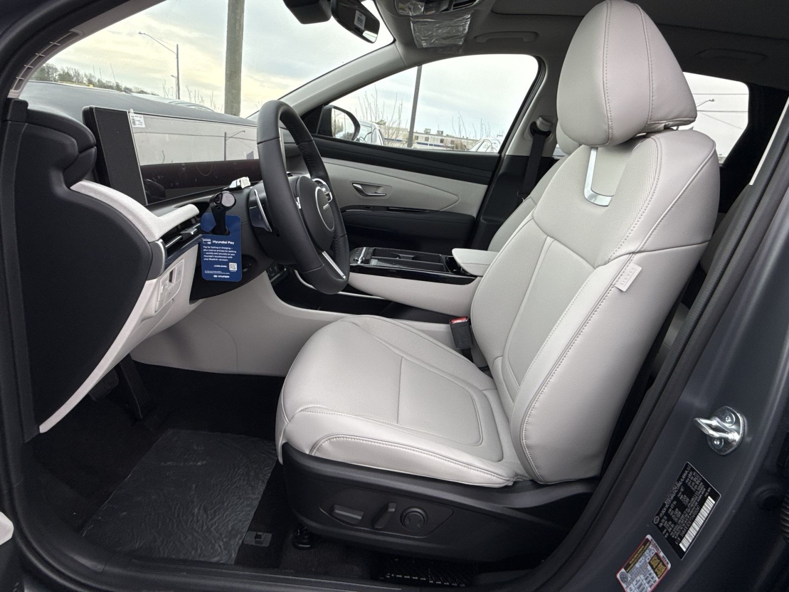 New 2026 Hyundai Tucson Limited FWD image 13