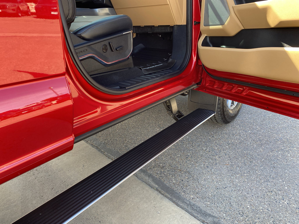 Used 2024 Ford F250 Lariat w/ FX4 Off-Road Package image 18