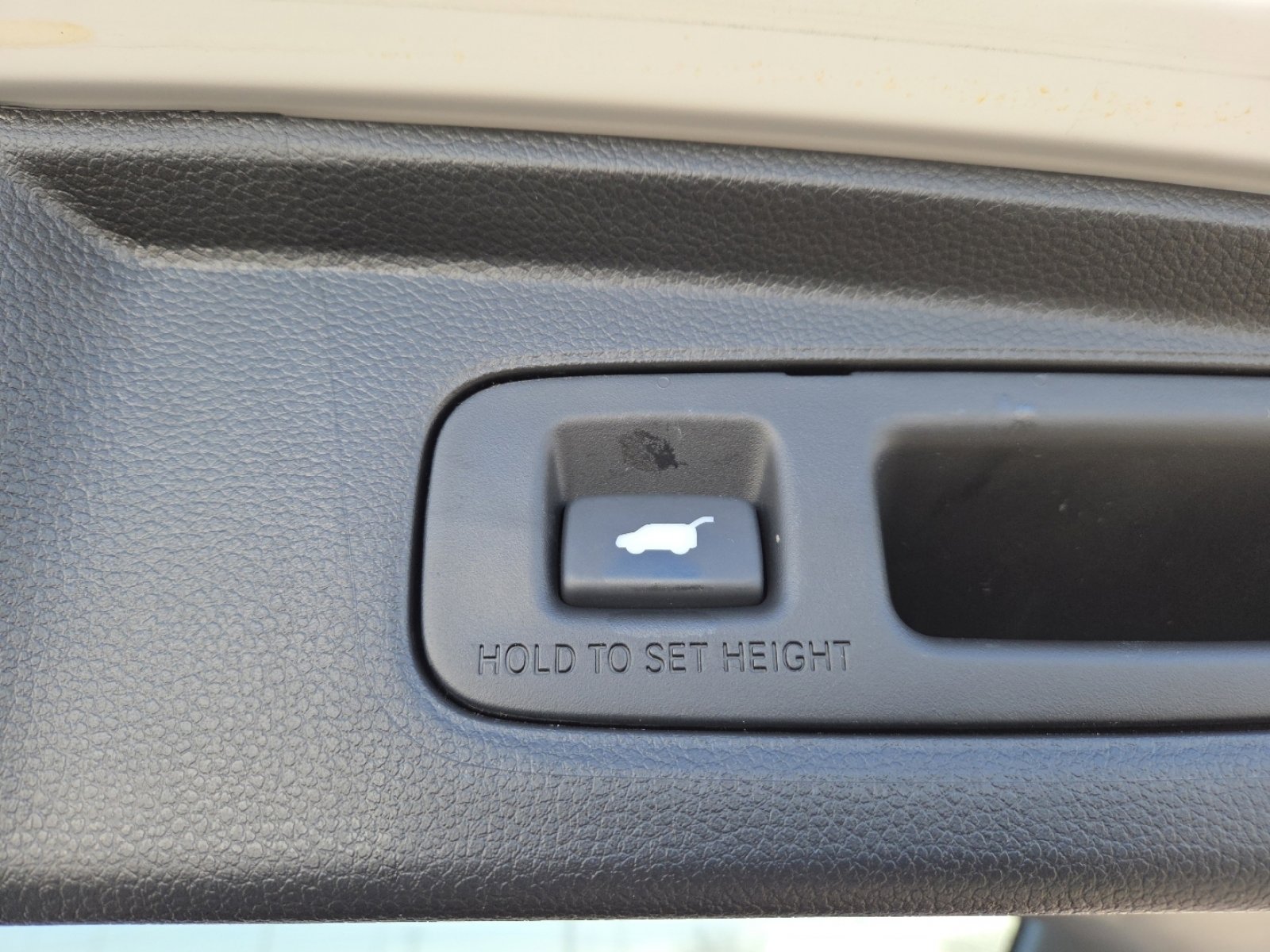 Used 2023 Honda CR-V EX-L image 22