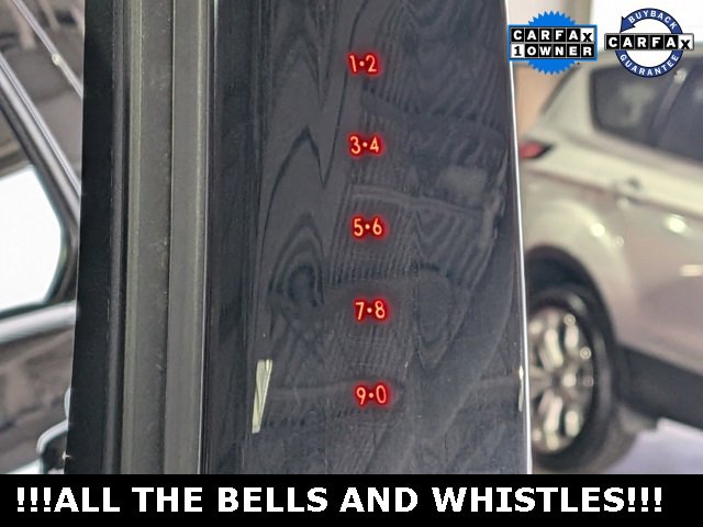 Used 2022 Ford Explorer XLT w/ Equipment Group 202A image 9