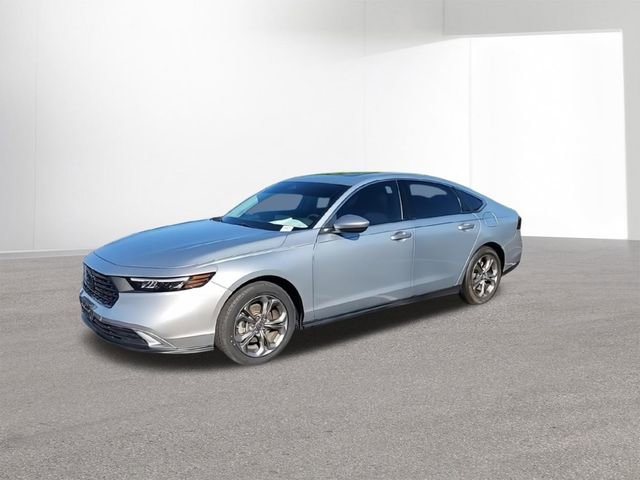 Used 2024 Honda Accord EX image 4