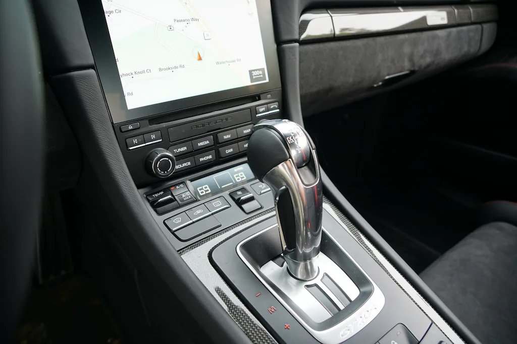 Used 2019 Porsche 911 GT2 RS RWD image 17