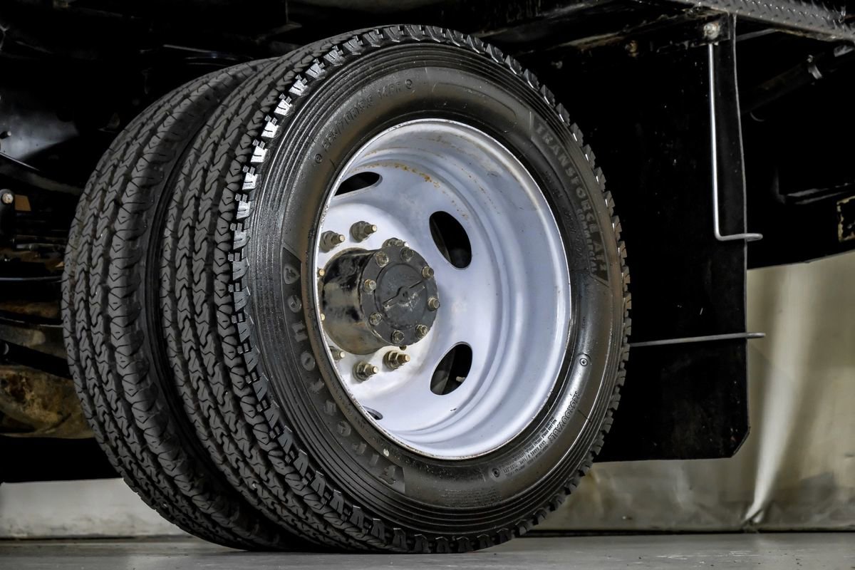 Used 2019 Ford F550 4x4 SuperCab Super Duty image 53