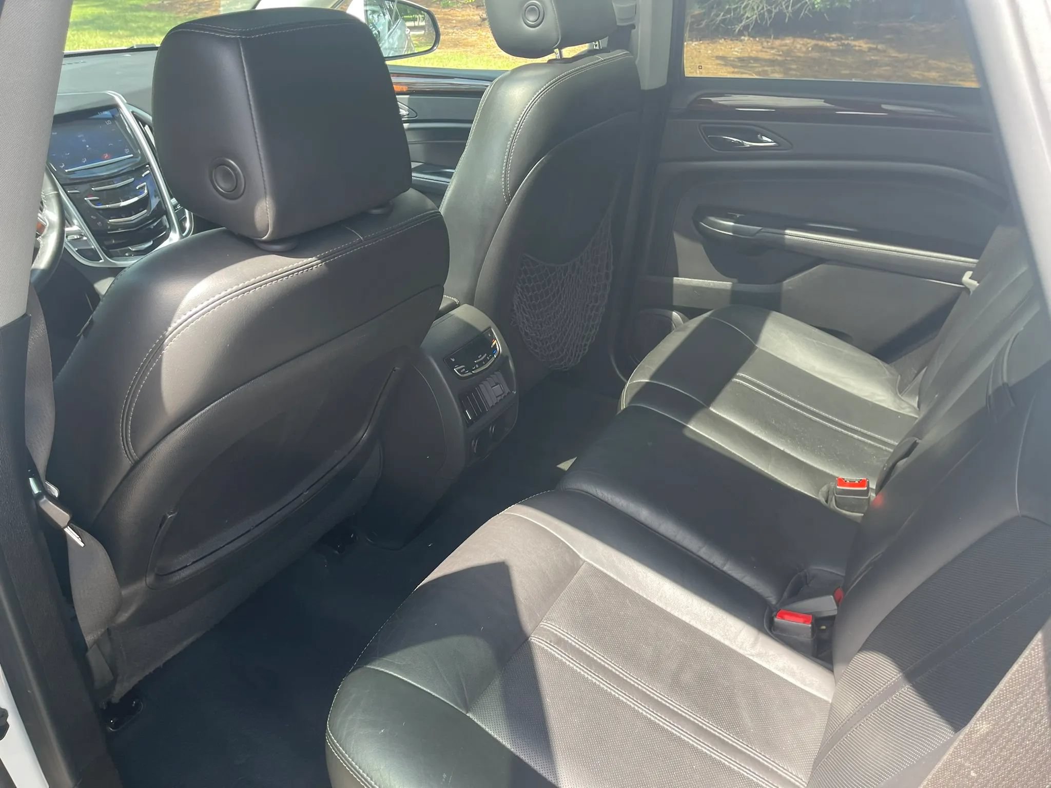 Used 2016 Cadillac SRX Premium FWD image 12