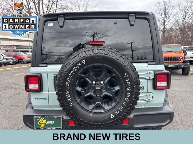 Used 2023 Jeep Wrangler Unlimited w/ Cold Weather Group image 20