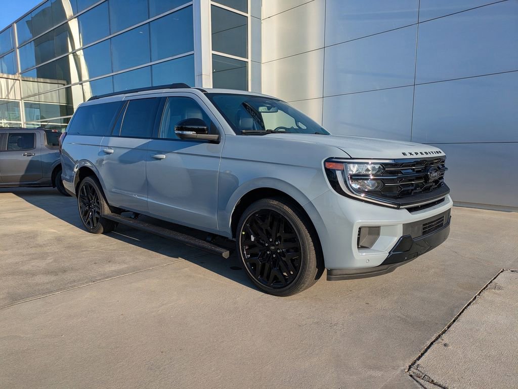 New 2026 Ford Expedition Max Platinum w/ Stealth Performance Package