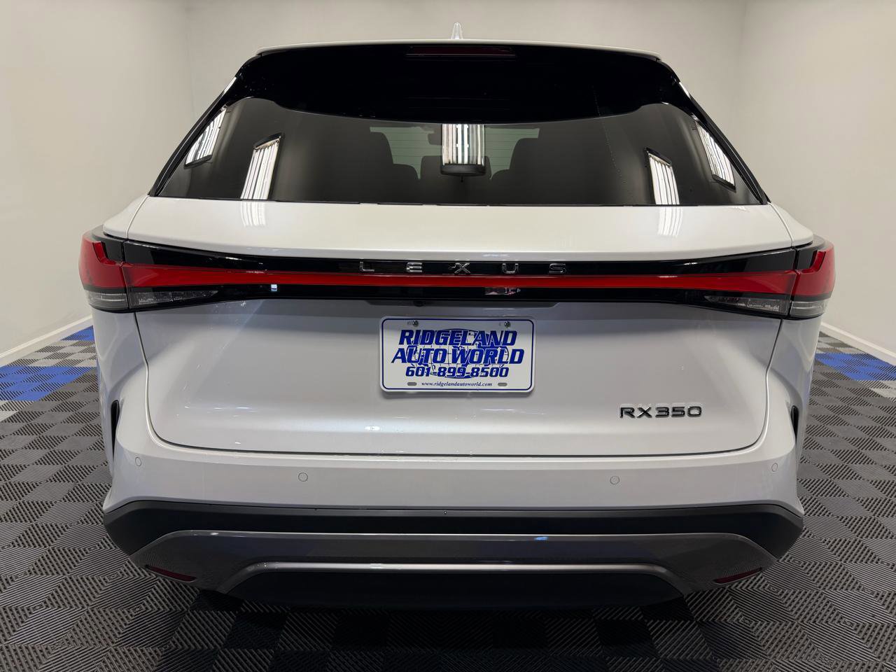 Used 2025 Lexus RX 350 Premium Plus w/ Convenience Package image 11